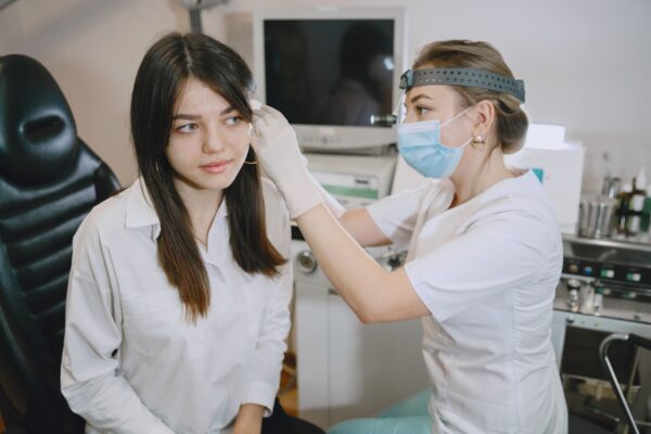 reasons to visit an audiologist or hearing care consultant
